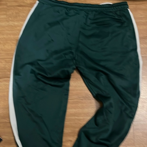 π
πΆοΈ π
β’ π PUMA x TMC x Hustle Vibes πβ’ πΆοΈπ
πΆοΈ - Picture 8 of 8